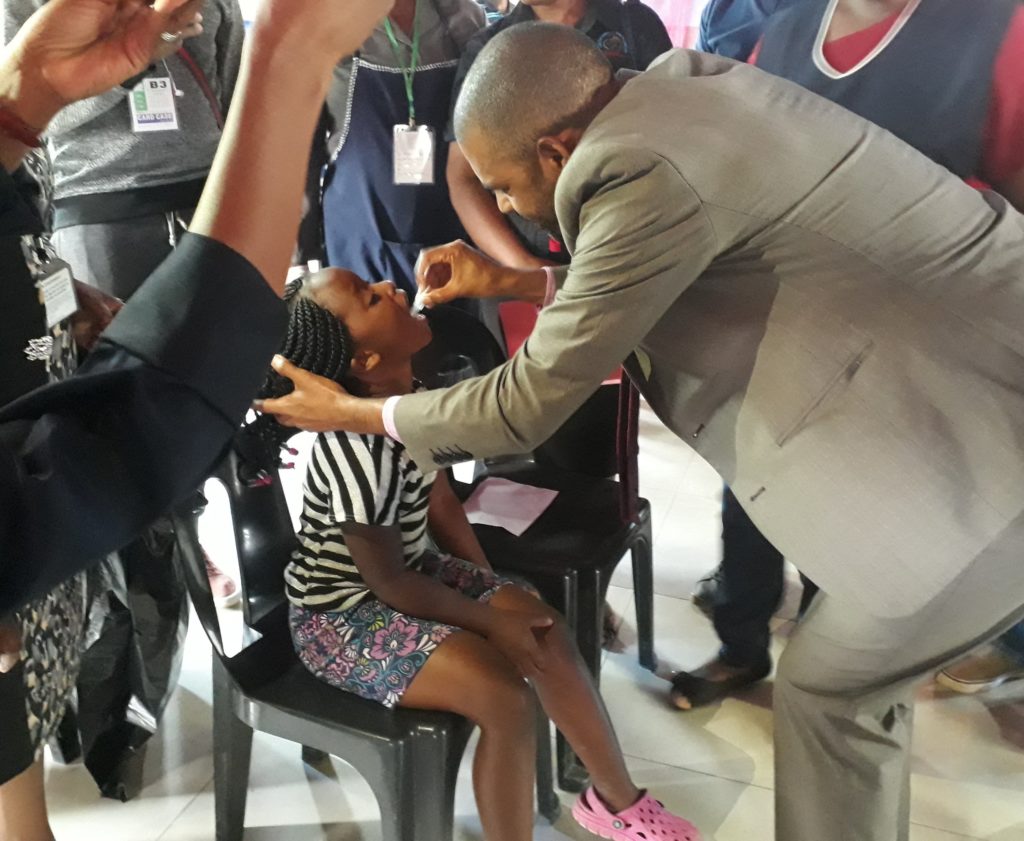cholera vaccinations with the aid of who..jpg
